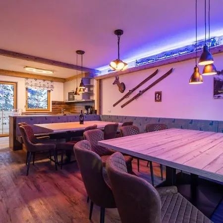 Ferienhaus Falkensteinalm Friends 1+2