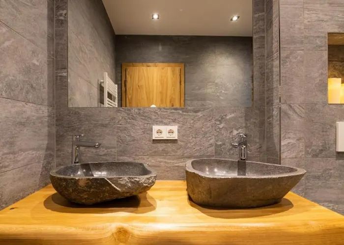 Falkensteinalm Friends 1+2