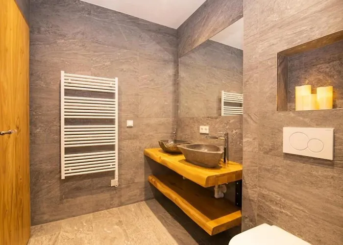 Falkensteinalm Friends 1+2 בית נופש קוניגסלייטן