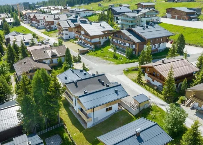 Falkensteinalm Friends 1+2 *